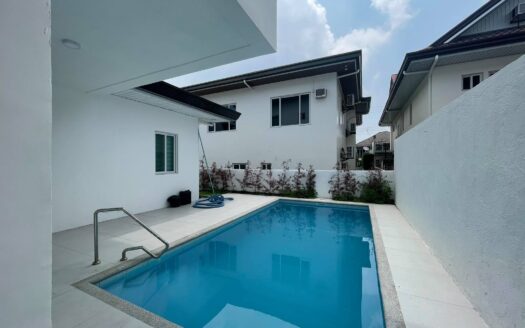 House with Swimming Pool For Rent in Angeles City