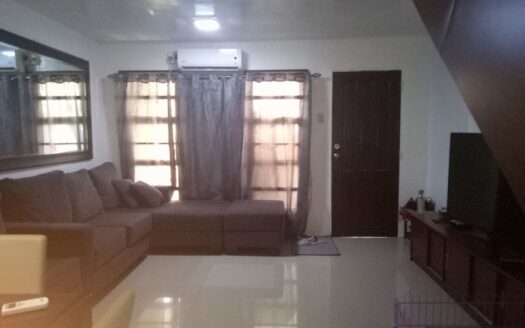 Fully furnished 2Bedrooms Townhouse in Angeles City