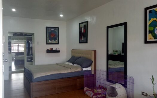 Fully furnished 2Bedrooms Townhouse in Angeles City