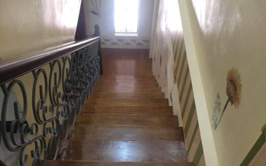 18 Units Villa for SALE!