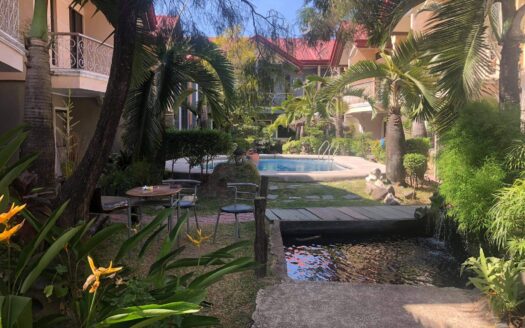 18 Units Villa for SALE!