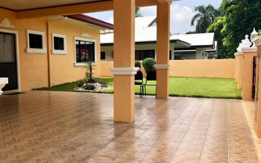 Bungalow House For Rent in Sunset Valley Mansions