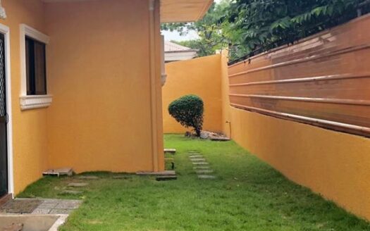 Bungalow House For Rent in Sunset Valley Mansions