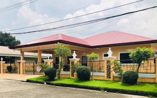 Bungalow House For Rent in Sunset Valley Mansions