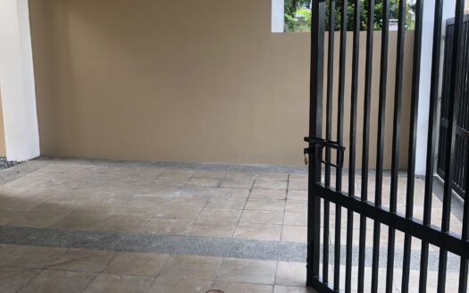 4Bedroom House For Rent in Pulu Amsic Angeles City