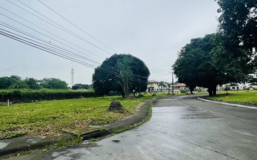 Lot For Sale in Brentwood Subdivision