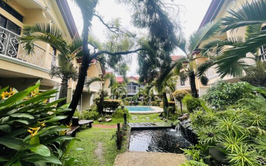 18 Units Villa for SALE!