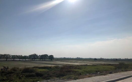 32 hectares Industrial Lot For Sale