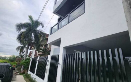Furnished 3-Storey House For Rent in Angeles City