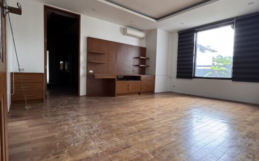 Bungalow House with Swimming Pool for Rent in Pulu Amsic, Angeles City!