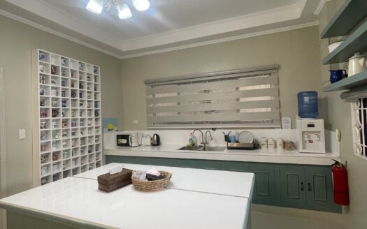 Captivating Furnished Bungalow for Rent in Angeles City