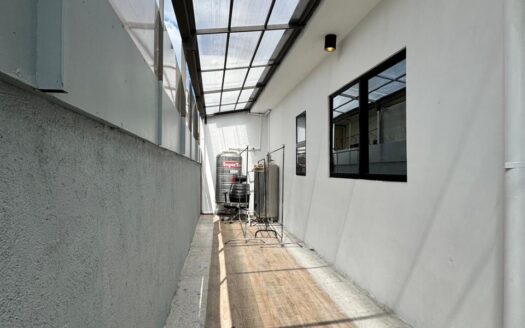 Furnished 3-Storey House For Rent in Angeles City